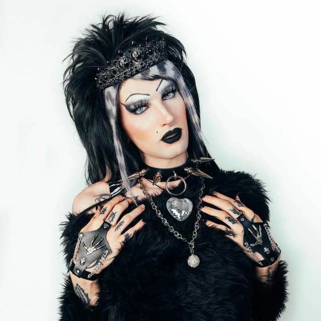 6ARELYHUMAN LAUNCHES ‘DIGITAL DANCER TOUR’ ACROSS US AND EUROPE