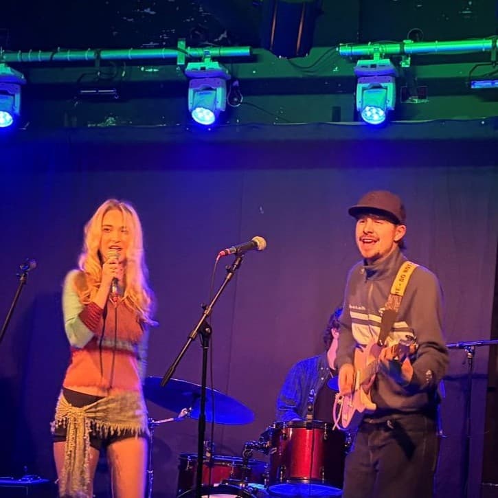 XL Poncho – Lions Den Manchester – 11 Feb 26